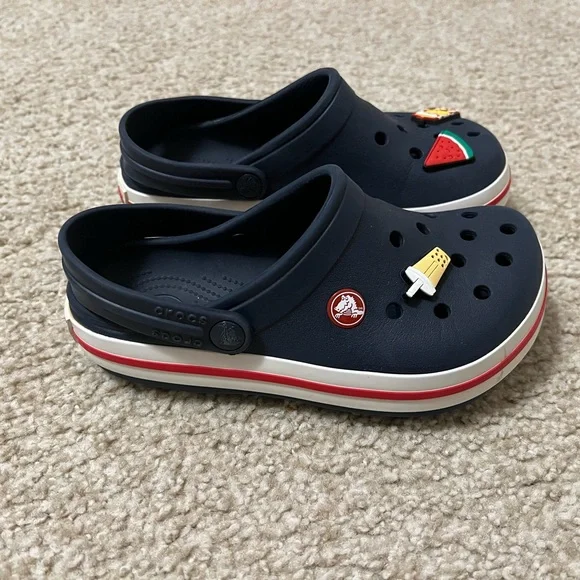 Kids Navy Clogs with Fun Charms - Picture 5 of 7